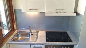 Ruhig gelegene, 2-Zimmer-Wohnung im DG mit Einbauküche – 70378 Stuttgart – Vorschaubild 6
