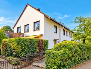 Modernisierungsbedürftiges Endreihenhaus in begehrter Wohnlage zum Kauf in Rahlstedt - Wentzel Dr. – 22143 Hamburg – Vorschaubild 2