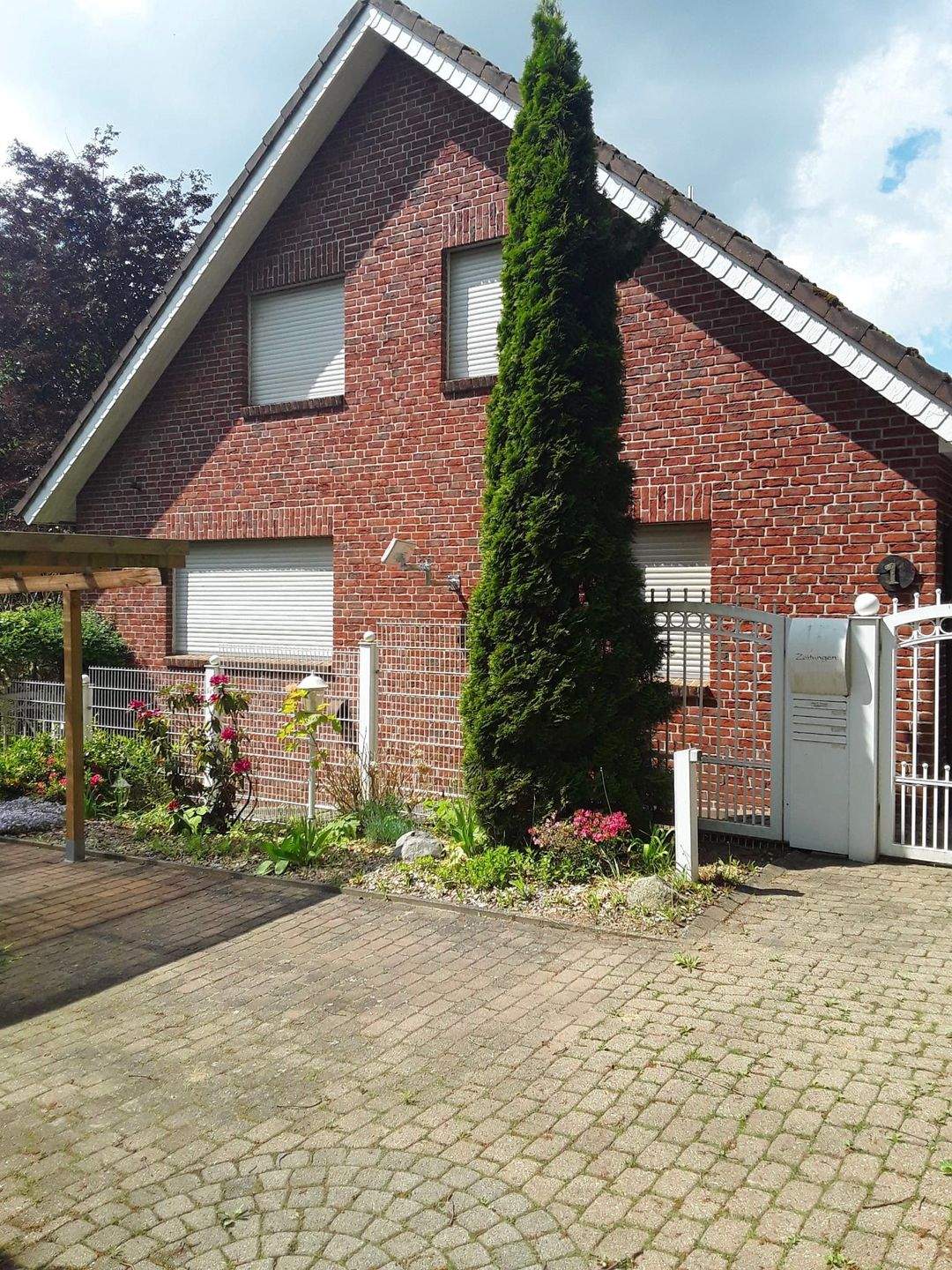 COURTAGEFREI - exklusives Traumhaus - mit fantastischem Weitblick - Wärmepumpen/Photovoltaik mit Rückvergütung – Gülzow – Vorschaubild 4