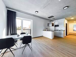 DIE ZIMMEREI | Möbliert & zentral: WG-Zimmer für Studierende & Azubis am Campus Deutz | Shared Bude – 50679 Köln – Vorschaubild 4