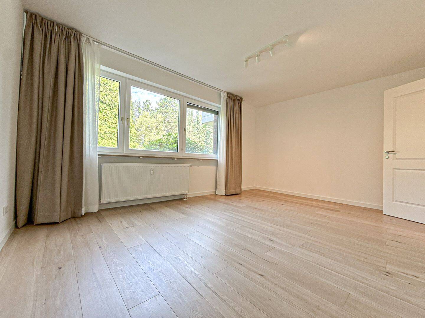 Exklusiv wohnen am Stadtrand – Düsseldorf – Vorschaubild 7
