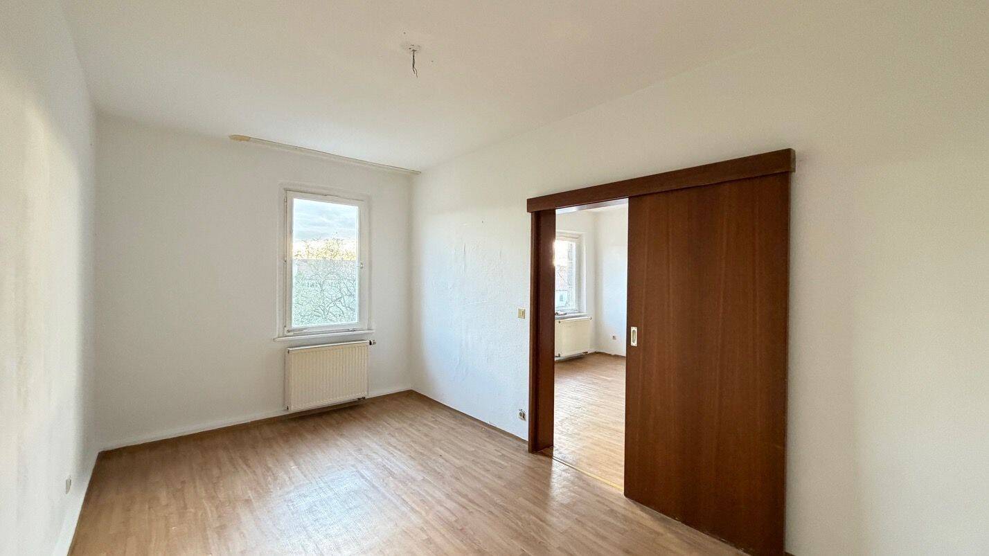 Helle 2-Zimmer-Wohnung mit schönem Parkblick in Fürth. – Fürth – Vorschaubild 8