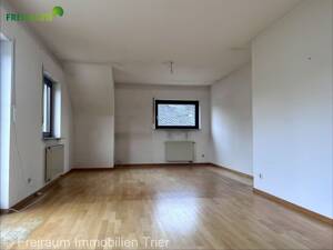 +Neuer Preis+TR-Ruwer: Sonnige 3 ZKB Eigentumswohnung mit Balkon und Stellplatz in beliebter Höhenlage. – 54292 Trier – Vorschaubild 4