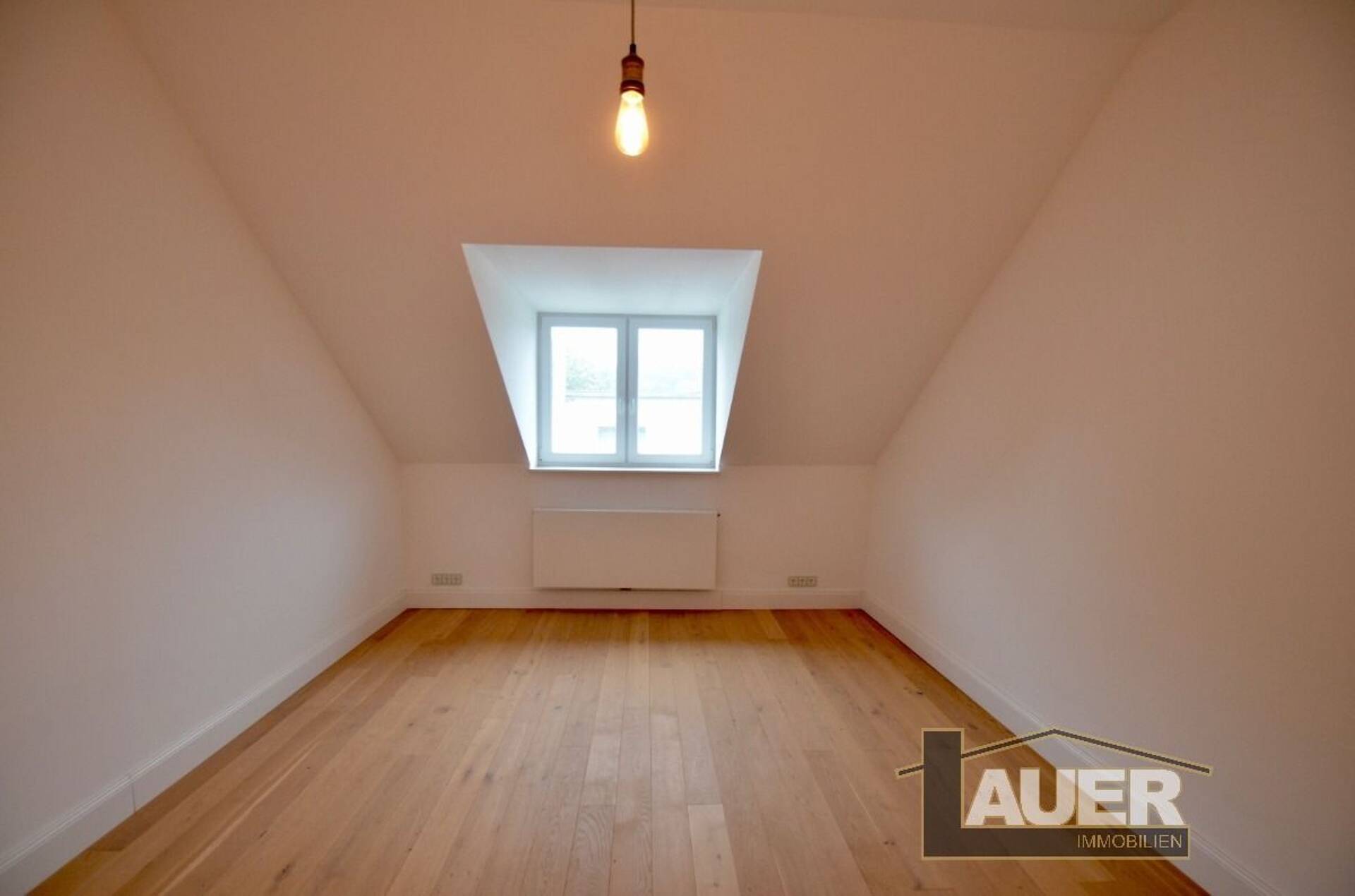 Villa in 66955 Pirmasens mit 250 m² kaufen