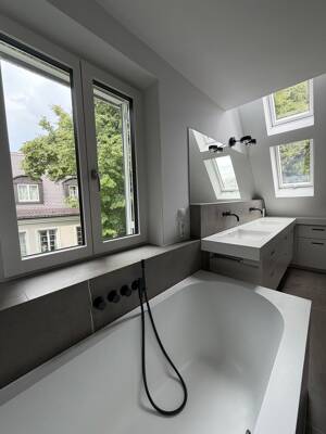 Loftartiges Wohnen in erster Reihe am „Normannenplatz“ – einzigartig, ruhig, uneinsehbar. – 81925 München – Vorschaubild 8
