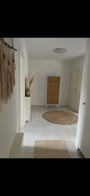 Moderne 3 Zimmer Wohnung im Süden Düsseldorfs mit Garage und Einbauküche – 40589 Düsseldorf – Vorschaubild 4