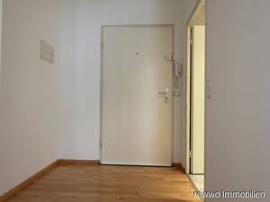 Attraktive 1-Zimmerwohnung als solide Kapitalanlage oder zur Eigennutzung. – 80807 München – Vorschaubild 9