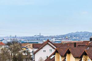 PROVISIONSFREI: Renovierte 3-Zimmer-Wohnung mit Balkon, Domblick, Aufzug und Garage – 96103 Hallstadt – Vorschaubild 6