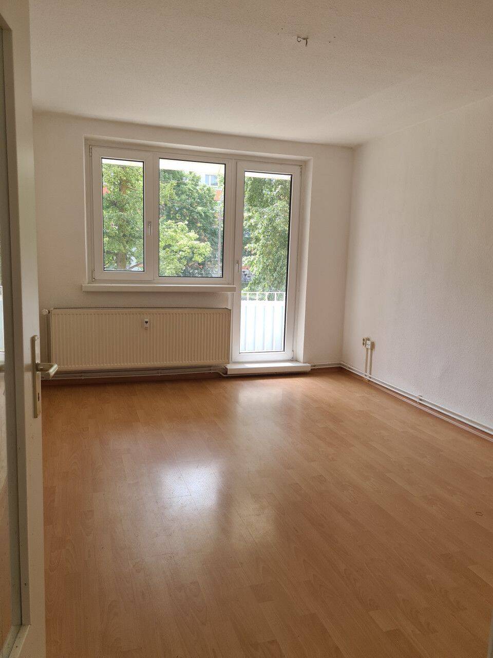 Gut geschnittene 3-Zimmer Wohnung mit Balkon! – Stendal – Vorschaubild 3