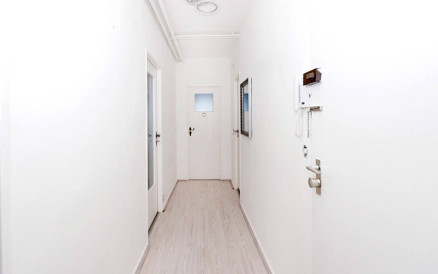 Helle ca. 68m² 2-Zimmer-Wohnung! Sofort bezugsfrei! Perfekter Schnitt! Westbalkon! Stellplatz! – Berlin – Vorschaubild 8