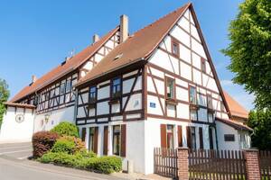 Seltenes Fachwerkhaus bei Radeburg, viel Platz zur Eigennutzung + 3 Wohnungen (voll vermietet) – 1561 Ebersbach – Vorschaubild 5