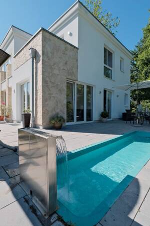 Elegante Stadtvilla mit eigener Pferdekoppel – 22397 Hamburg – Vorschaubild 9