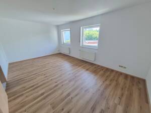 Gepflegtes Reihenmittelhaus mit cleverem Eigentumskonzept und Garage - nähe Puderbach! – 56305 Döttesfeld – Vorschaubild 5