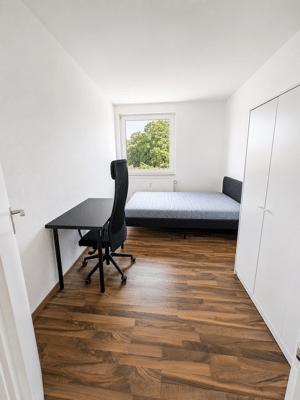 Modernes möbliertes WG-Zimmer in Mannheim-Käfertal – 68309 Mannheim – Vorschaubild 3