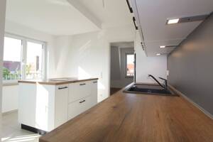 ** Helle 4 Zimmer mit Kochinsel und Loggia in ruhiger Seitenstraße ** – 4179 Leipzig – Vorschaubild 5