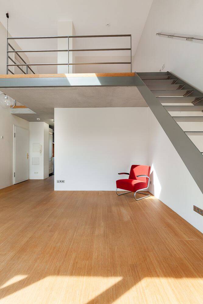 Charaktervolle und lichtdurchflutetet Dachgeschoss-Maisonette mit Blick auf den Weißensee – Berlin – Vorschaubild 6