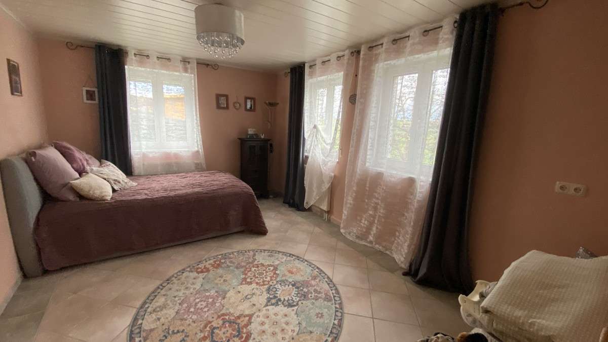 Hochwertiges MEHRFAMILIENHAUS mit Pool, Sauna und Doppelgarage – Wurmannsquick – Vorschaubild 4