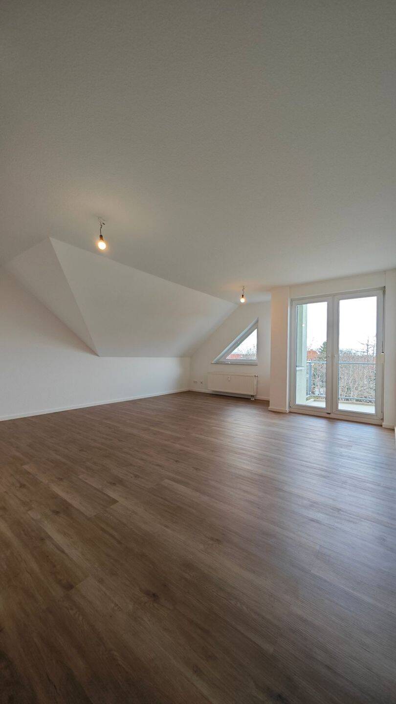 Neue Wohnung, neues Glück! Attraktive 1-Raum-Wohnung mit Balkon.