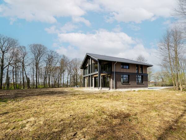 Einfamilienhaus in 49324 Melle mit 296,4 m² kaufen