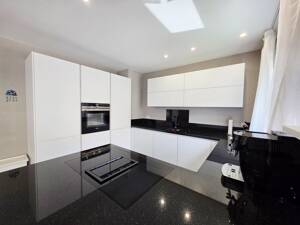 Sanierte Erdgeschosswohnung mit Garage, Balkon... in Rheingönheim – 67067 Ludwigshafen am Rhein – Vorschaubild 8