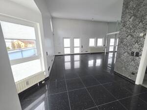 Exklusive Penthouse-Wohnung in zentrumsnaher Wohnlage von Weiden – 92637 Weiden in der Oberpfalz – Vorschaubild 3