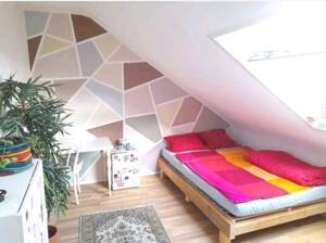 Schönes Wg Zimmer in Frankfurt Bornheim – 60385 Frankfurt am Main – Vorschaubild 1