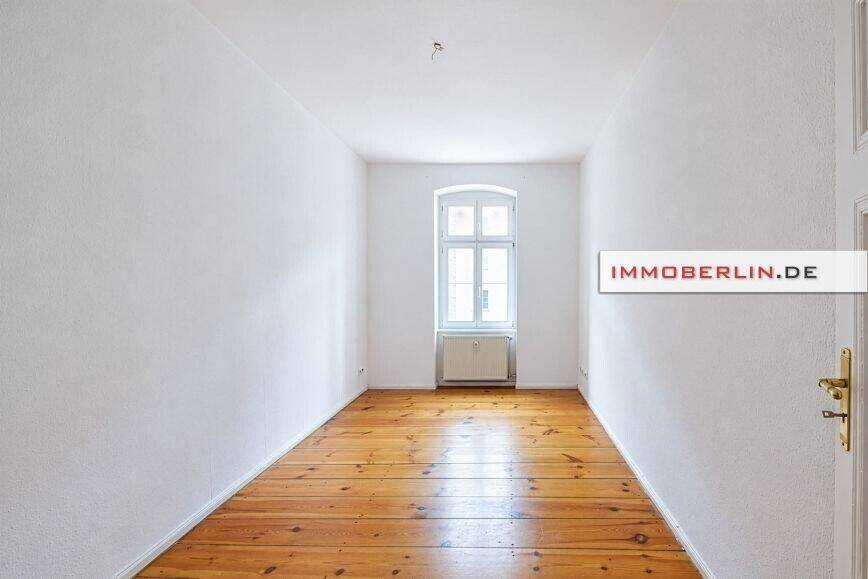 IMMOBERLIN.DE - Wunderbare Altbauwohnung mit Südwestbalkon in zentraler Lage – Berlin – Vorschaubild 3
