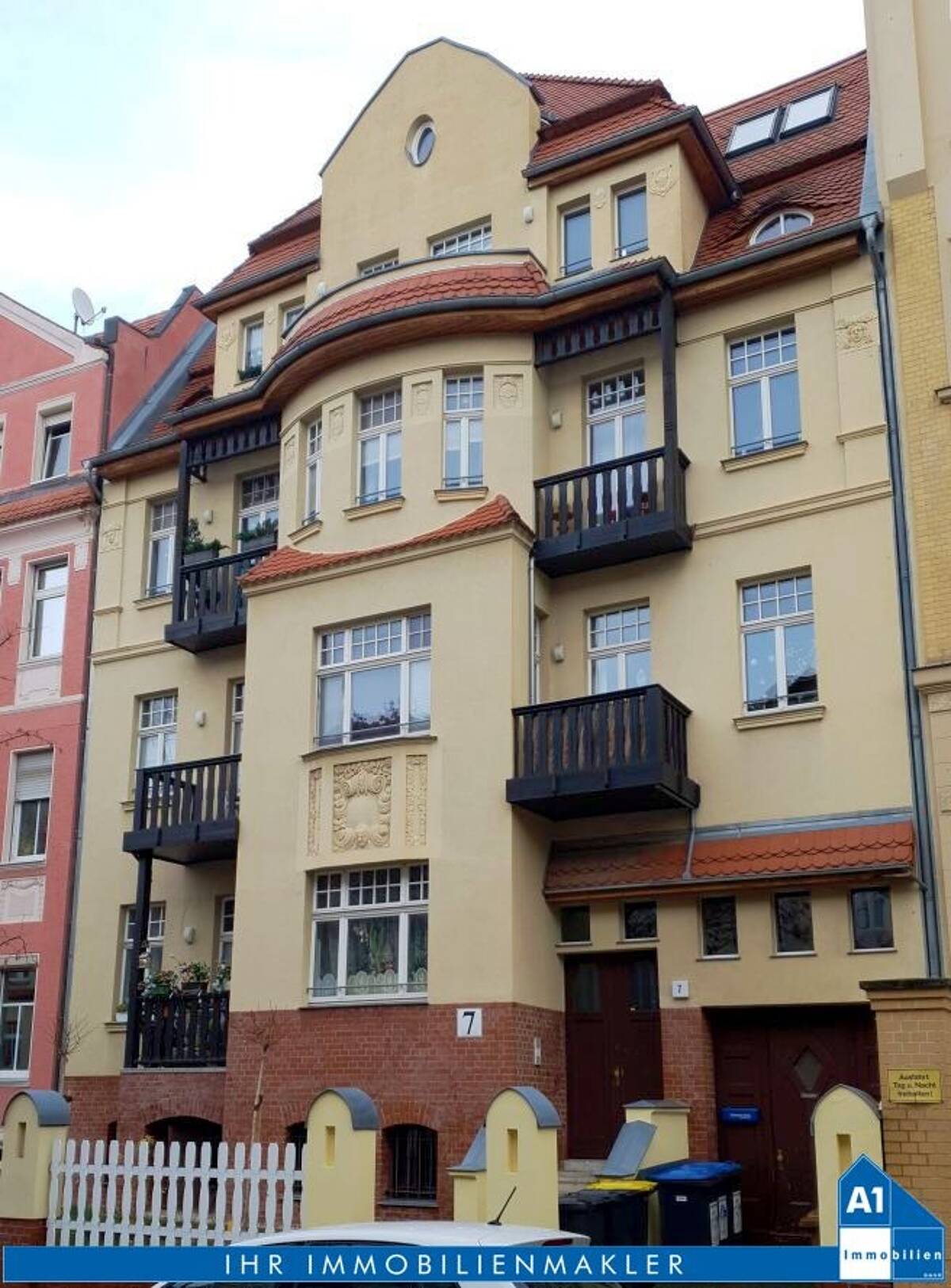 Halle/Südliche Innenstadt: Gemütliche, vermietete Dachgeschosswohnung in einem gepflegten Mehrfamilienhaus – 6110 Halle (Saale) – Bild 1 von 9