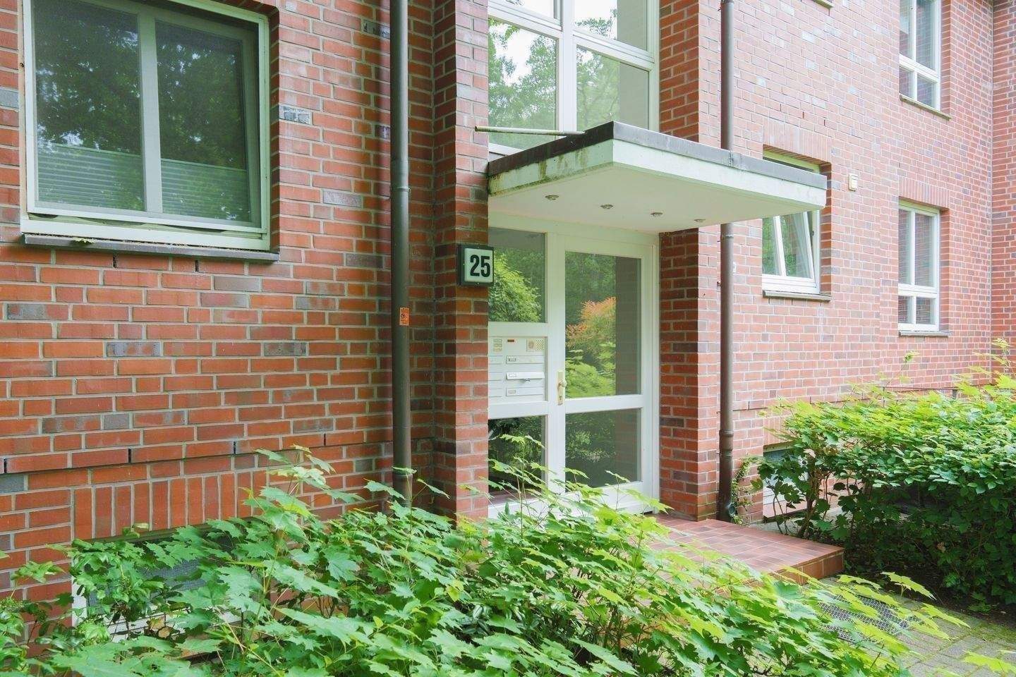 Vermietete Eigentumswohnung im Elbvorort Rissen – Hamburg – Vorschaubild 2