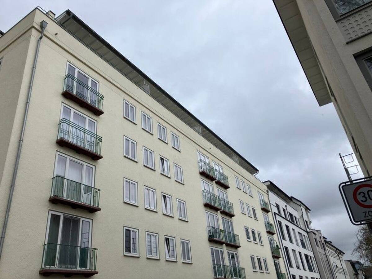 Etwas besonderes: 2-Zimmer-Wohnung im Penthouse Stil – 64283 Darmstadt – Bild 1 von 9