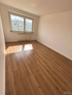 Frisch renovierte 1Raumwohnung im 5. Obergeschoss – 4349 Leipzig – Vorschaubild 5