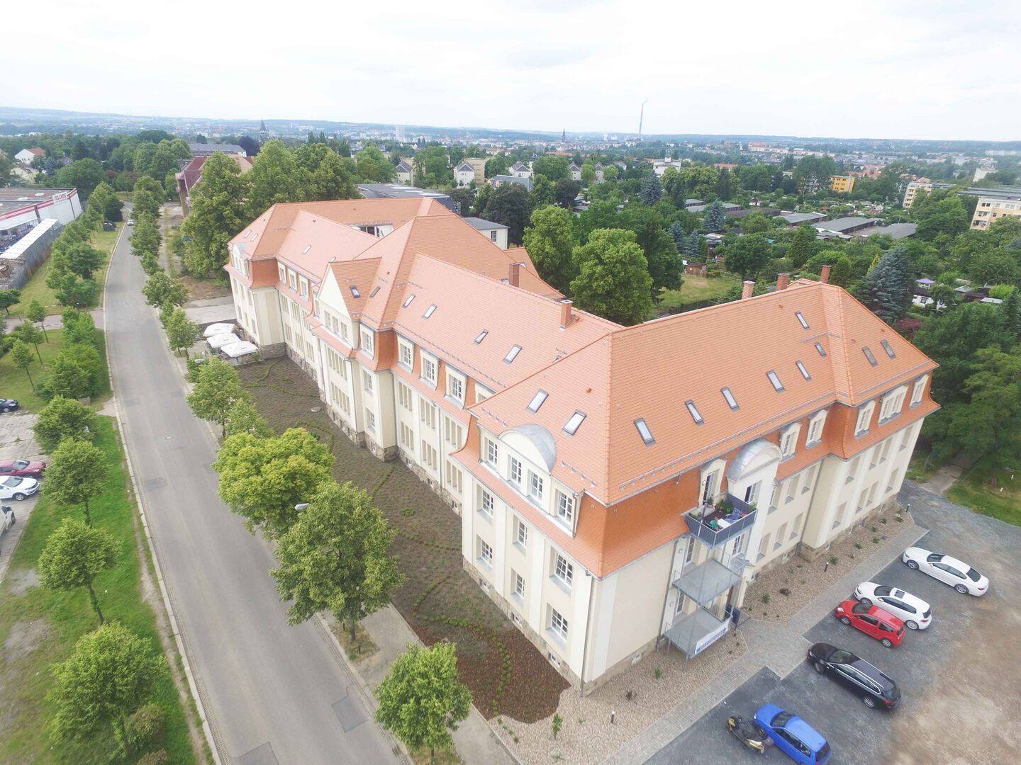 3 Zimmerwohnung in der prachtvollen Maximilianresidenz..wartet auf neue Mieter...