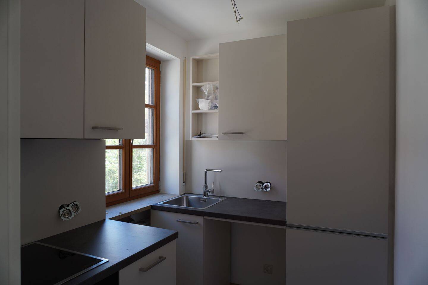 NEU SANIERTE Wohnung mit Balkon am Bismarckplatz – 2-Zimmer-Wohnung mit Einbauküche - Wohnung 15 – Regensburg – Vorschaubild 4