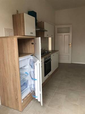 2 Raum Wohnung mit Balkon und möblierter Küche zu vermieten – 4600 Altenburg – Vorschaubild 6