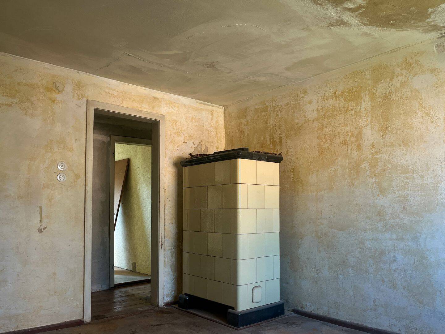 Verkauf wird ein sanierungsbedürftigen Mehrfamilienhauses in ruhiger Oberstadtlage – Glauchau – Vorschaubild 7