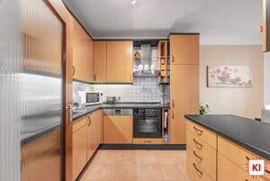 Charmante Eigentumswohnung mit großzügigem Wohnbereich, Loggia und Doppelstellplatz! – 81243 München – Vorschaubild 6