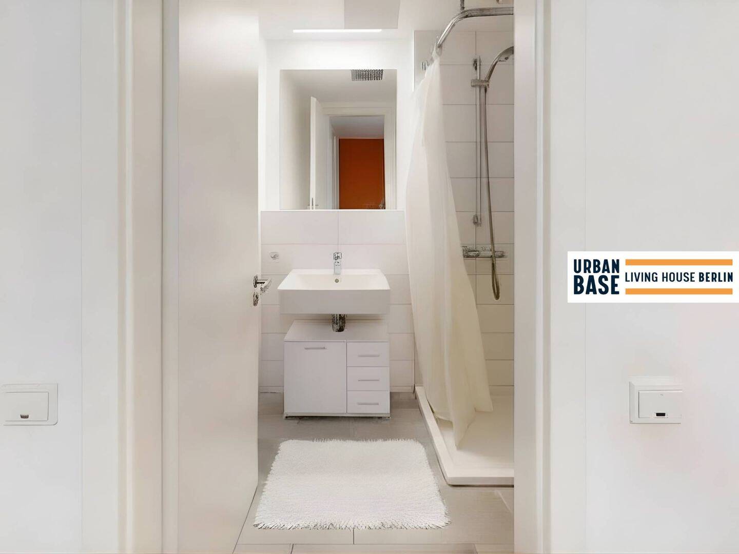 Volle Kostenkontrolle bei URBAN BASE: Dein möbliertes Studenten-Zimmer inklusive All-In-Miete – Berlin – Vorschaubild 6