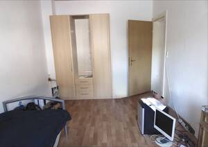 3 Parteienhaus in guter Lage in Schwarzrheindorf