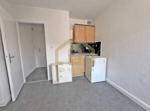 Bremen-Findorff: Lohmannstr. / Renovierte 1-Zimmer-Wohnung in beliebter Lage – 28215 Bremen – Vorschaubild 4