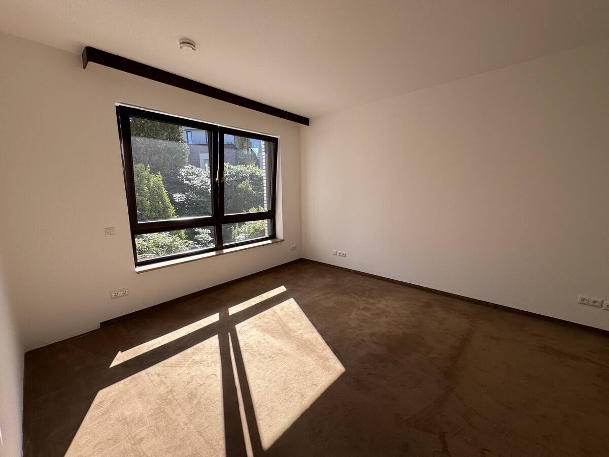 Hochwertige 3-Zi-Wohnung mit 30 m² Süd-West-Balkon & TG-Stellplatz im Herzen von Hamburg-Marienthal – Hamburg – Vorschaubild 8