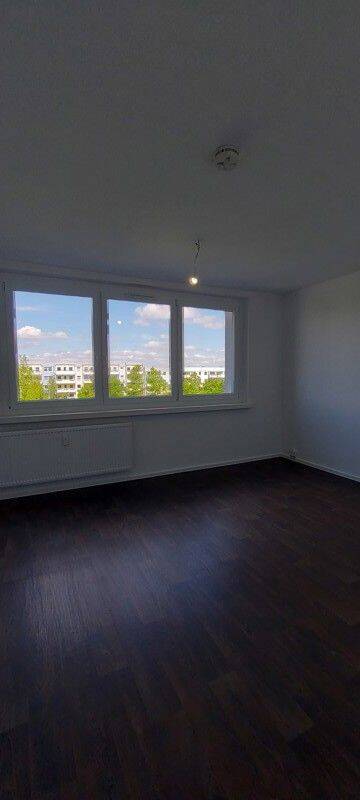 Das Glück hat ein Zuhause: großzügige 3-Zimmer-Wohnung – Dresden – Vorschaubild 7