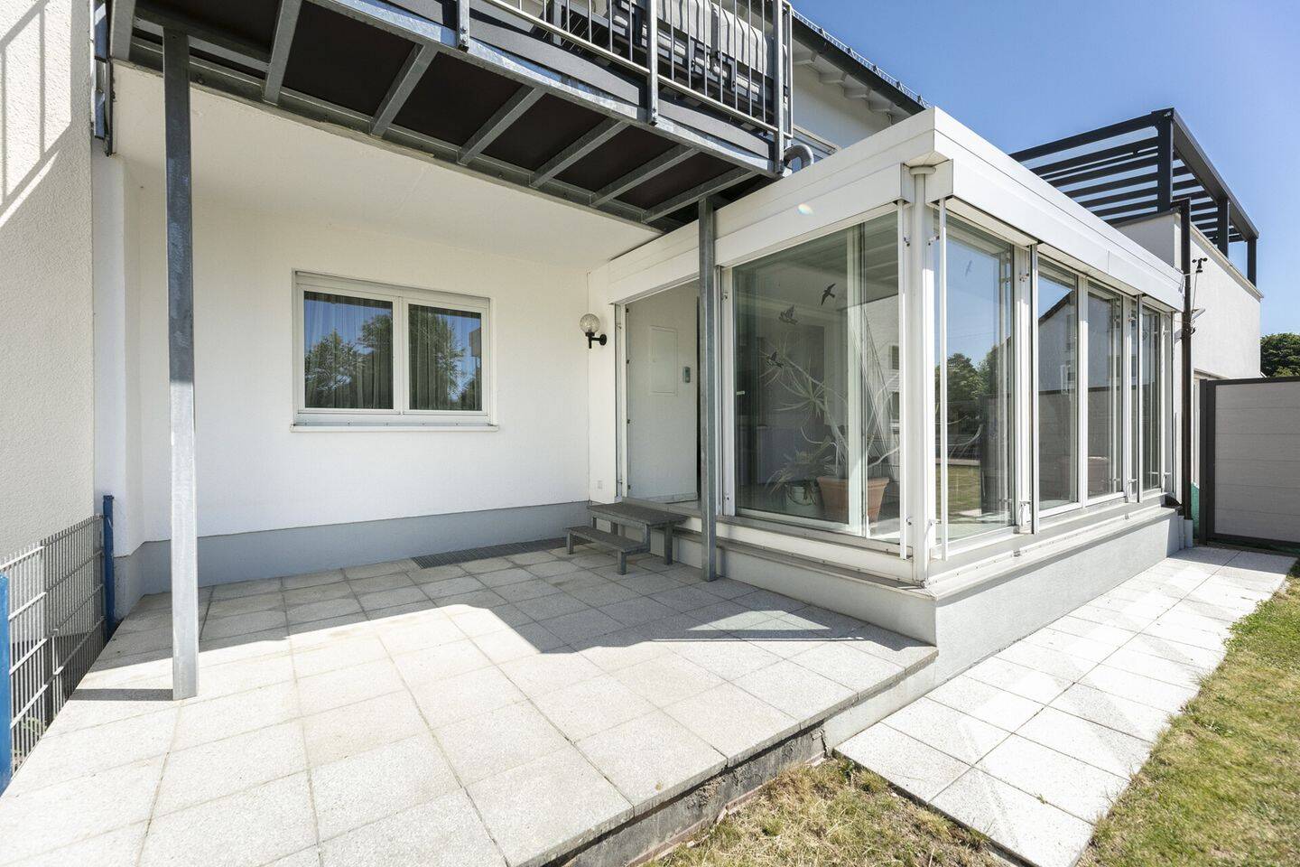 Modernisiertes Reihenmittelhaus mit zwei WE und ausgebautem Dachgeschoss – Ulm – Vorschaubild 4