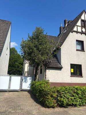 "JUNG KAUFT ALT" - Einfamilien-Doppelhaushälfte in ruhiger Wohnlage von Gelsenkirchen-Erle