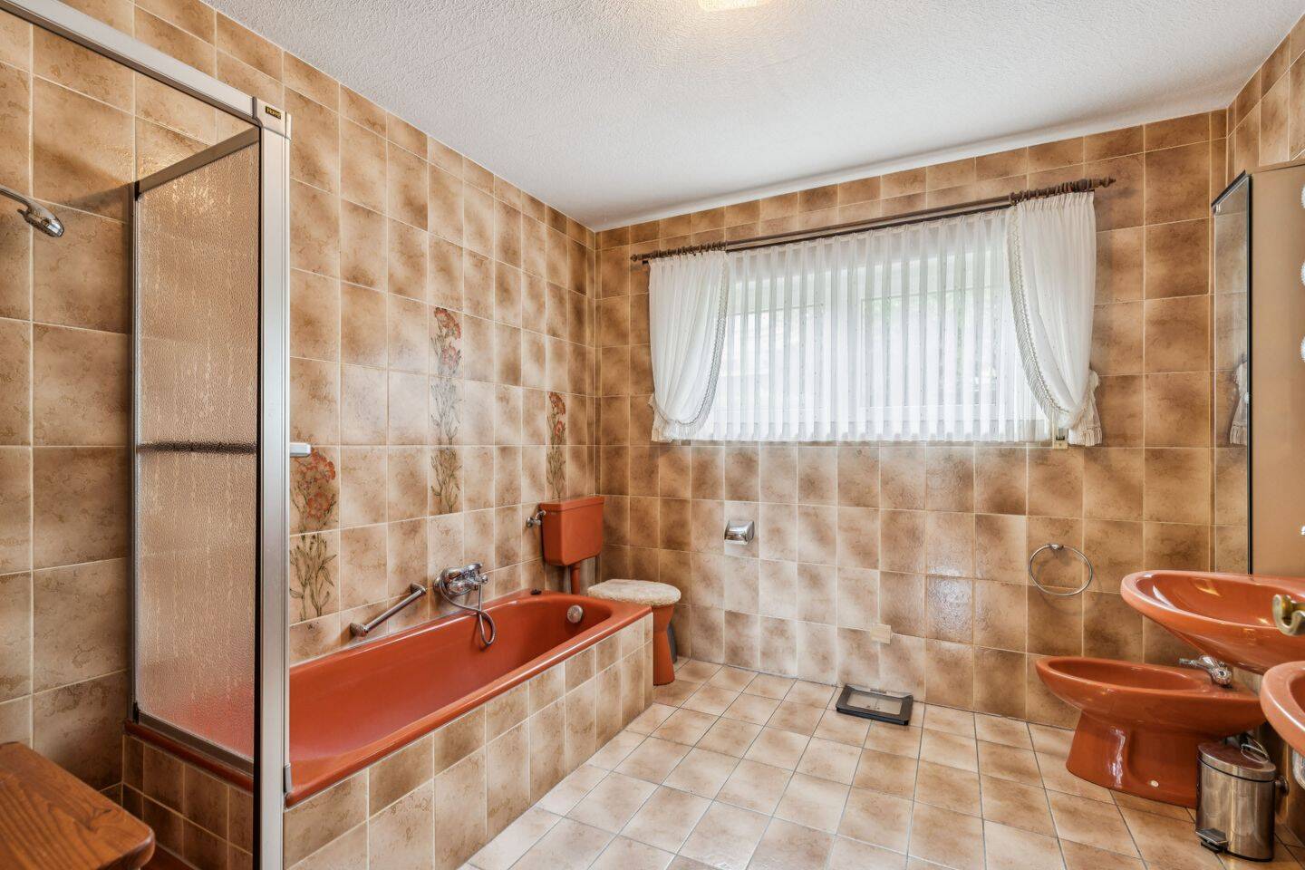 Großzügiges, gepflegtes 1-2 Familienhaus mit großem Grundstück – Eppenrod – Vorschaubild 9