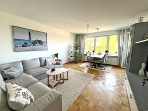 Schöne Aussicht: Raumwunder mit Stellplatz u. Balkon – 22145 Hamburg – Vorschaubild 8