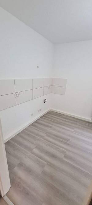 Singles aufgepasst! Saniertes Appartement im Souterrain eines gepflegten Mehrfamilienhauses – 42899 Remscheid – Vorschaubild 6