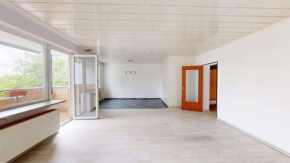 Sonnige 3-Zimmer-Wohnung mit Balkon und freundlichem Wohnambiente – 12277 Berlin – Bild 1 von 9