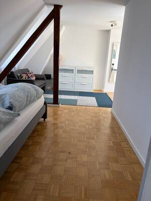 Großes WG-Zimmer mit Balkon (28 m²) in 2er-WG, Würzburger Altstadt – 97070 Würzburg – Vorschaubild 4