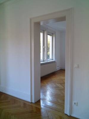 4 Zi Stuttgart Mitte Denkmal Balkon mit Gartenzugang – 70184 Stuttgart – Vorschaubild 3
