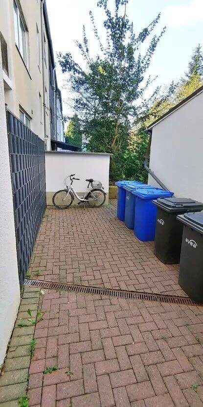MFH mit 11 Einheiten in Leverkusen Opladen mit möglicher Ausbaureserve - 3,35% AFA Top Zustand! – Leverkusen – Vorschaubild 3